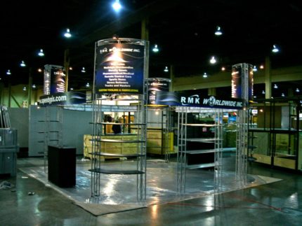 Trade Show Truss Exhibit Design For Island Booth Space