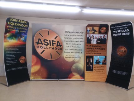 Portable fabric trade show display 10 x 20